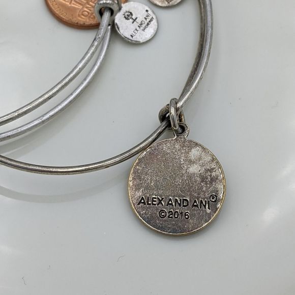 Alex and Ani Rafaleian Silver Seashell D Bracelet - Picture 7 of 8